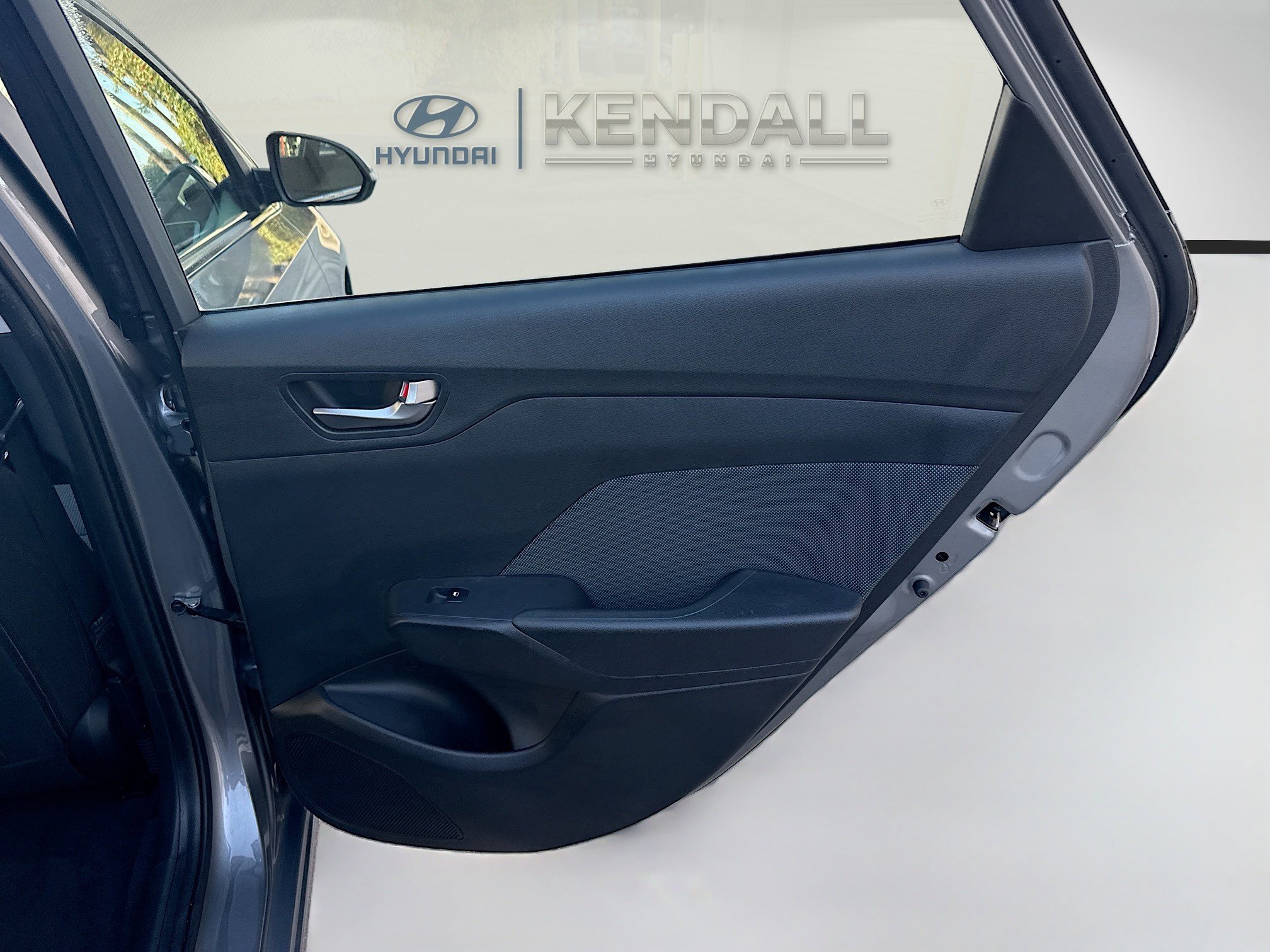 Used 2022 Hyundai Accent Limited image 28