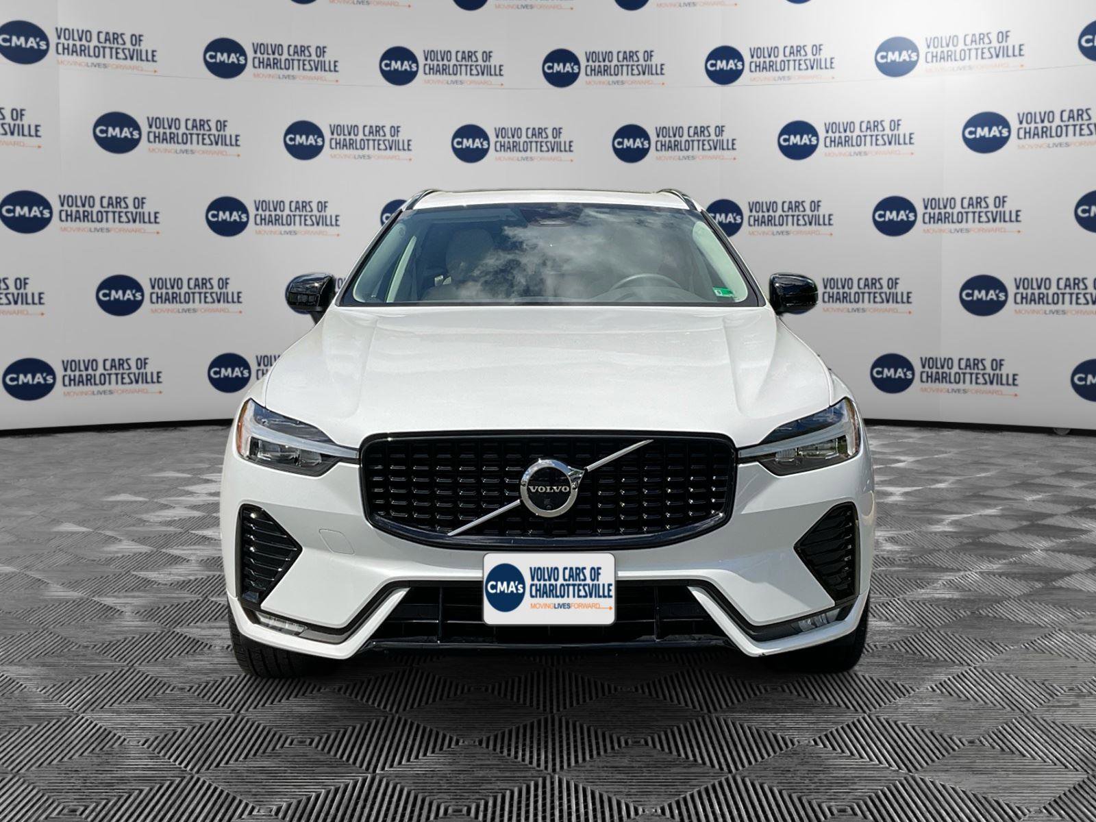 Used 2024 Volvo XC60 B5 Plus w/ Protection Package Premier AWD/4WD image 8