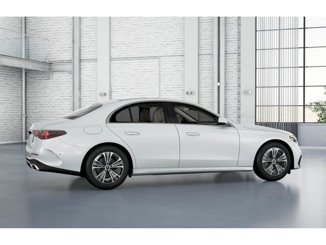 Used 2025 Mercedes-Benz E 350 4MATIC Sedan image 18