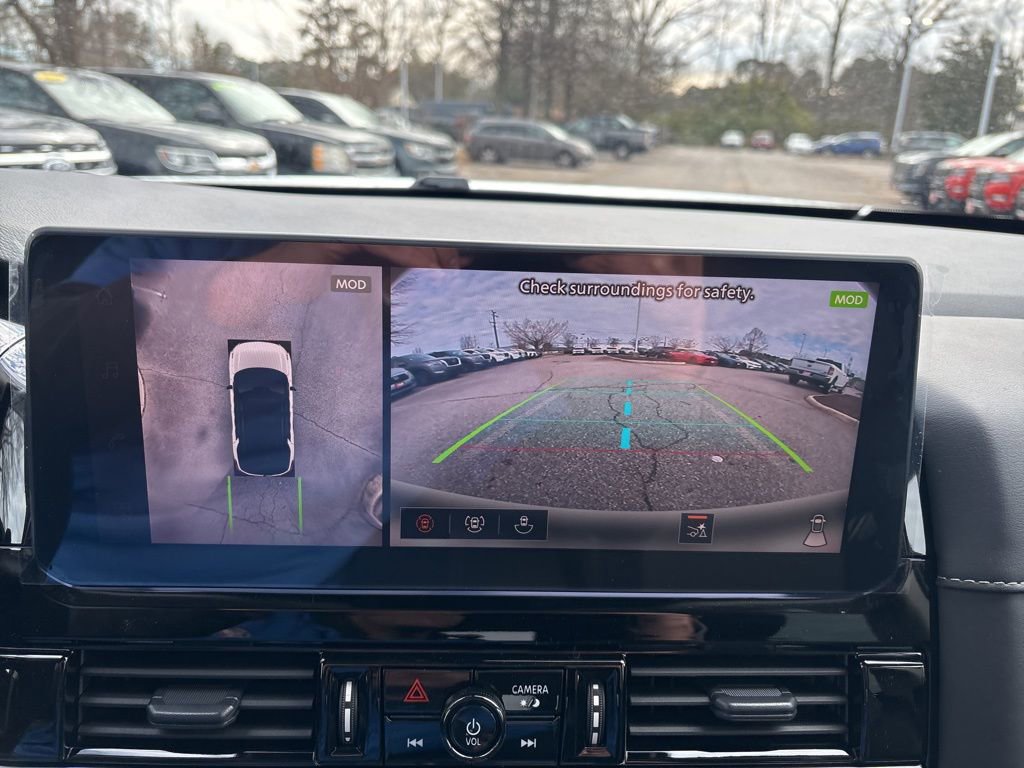 New 2026 Nissan Pathfinder SL w/ SL Premium Package image 12