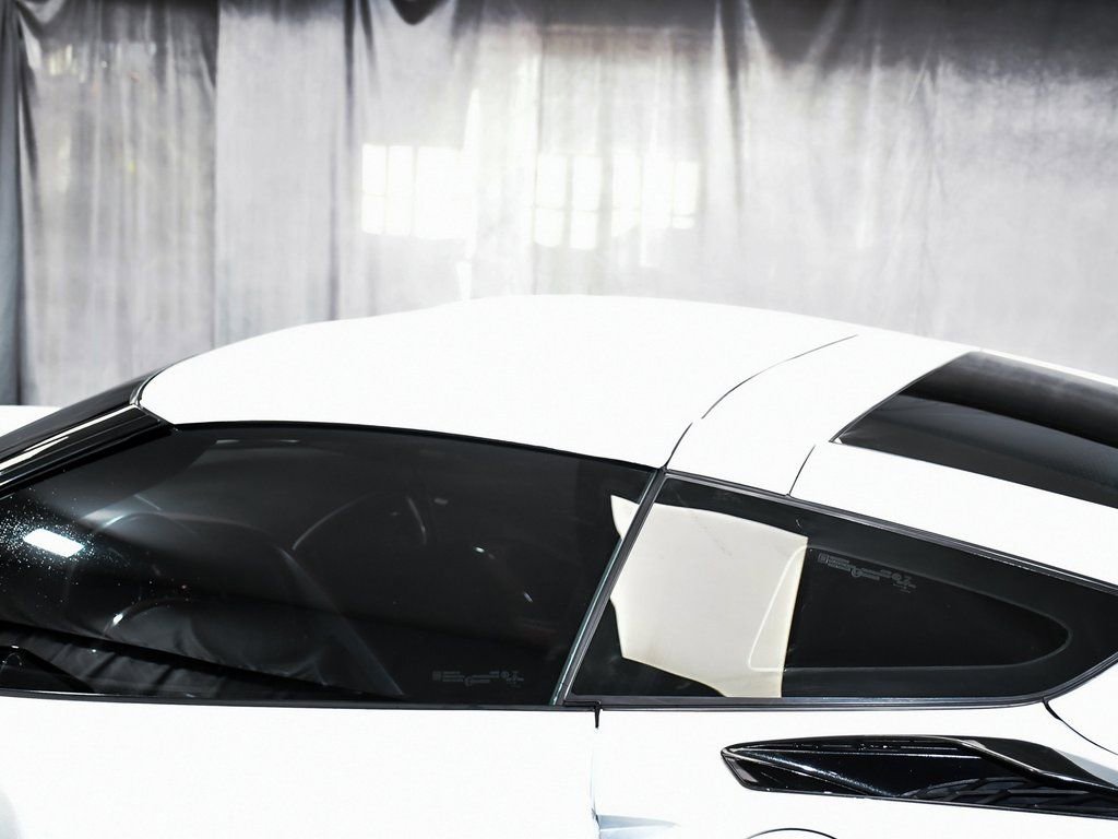 Used 2015 Chevrolet Corvette Z06 w/ 3LZ Preferred Equipment Group image 82