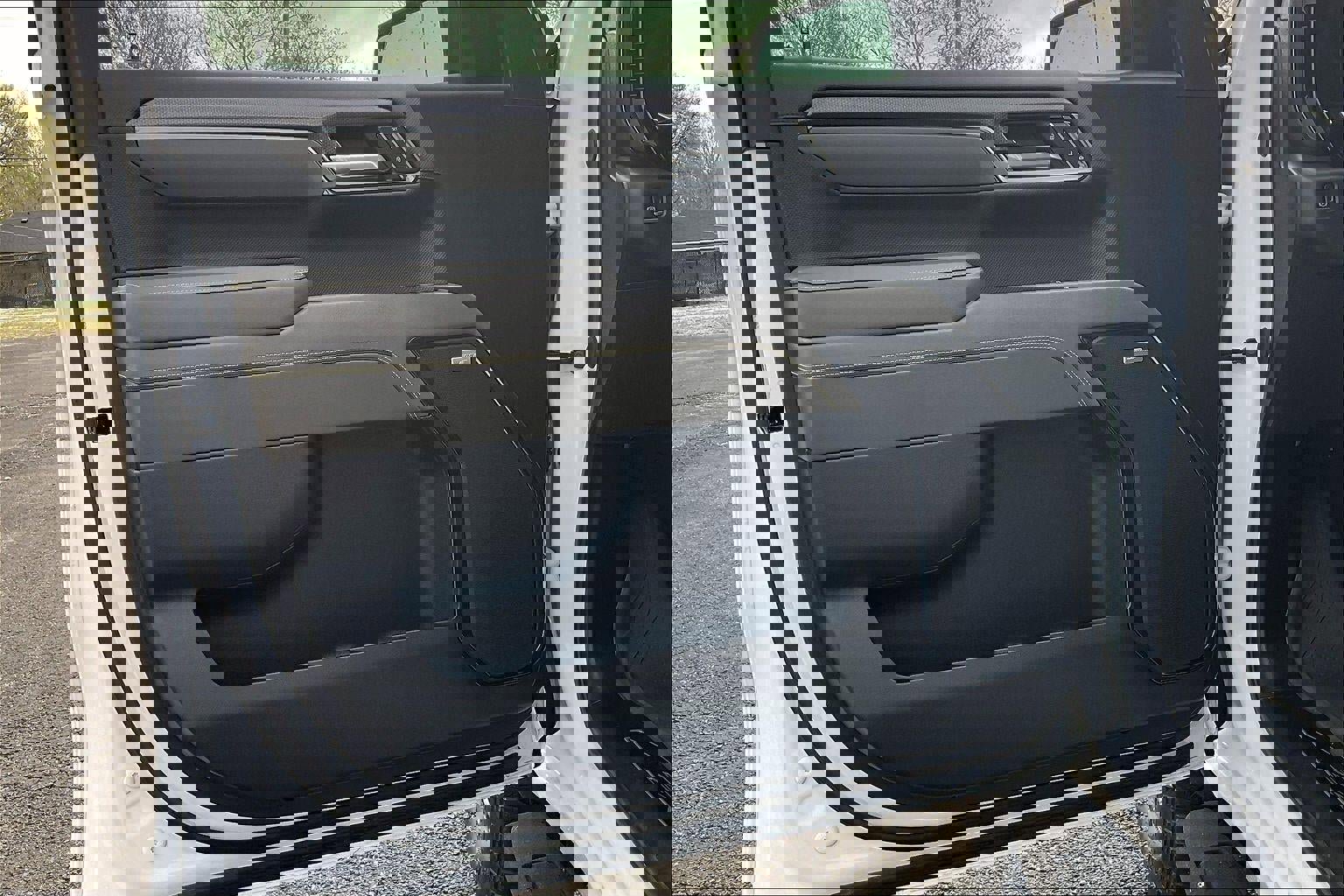 Used 2024 Chevrolet Silverado 1500 ZR2 w/ Technology Package AWD/4WD image 25