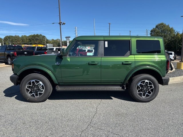 New 2025 Ford Bronco Outer Banks image 7