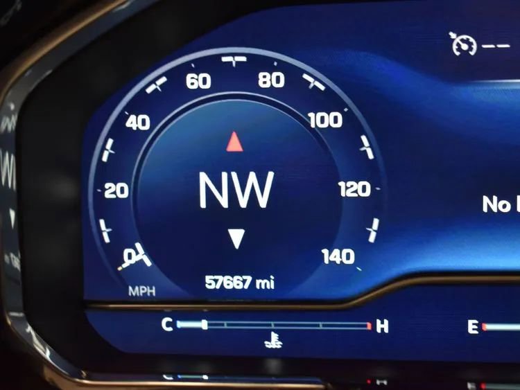 Used 2023 Chevrolet Silverado 1500 LT image 28