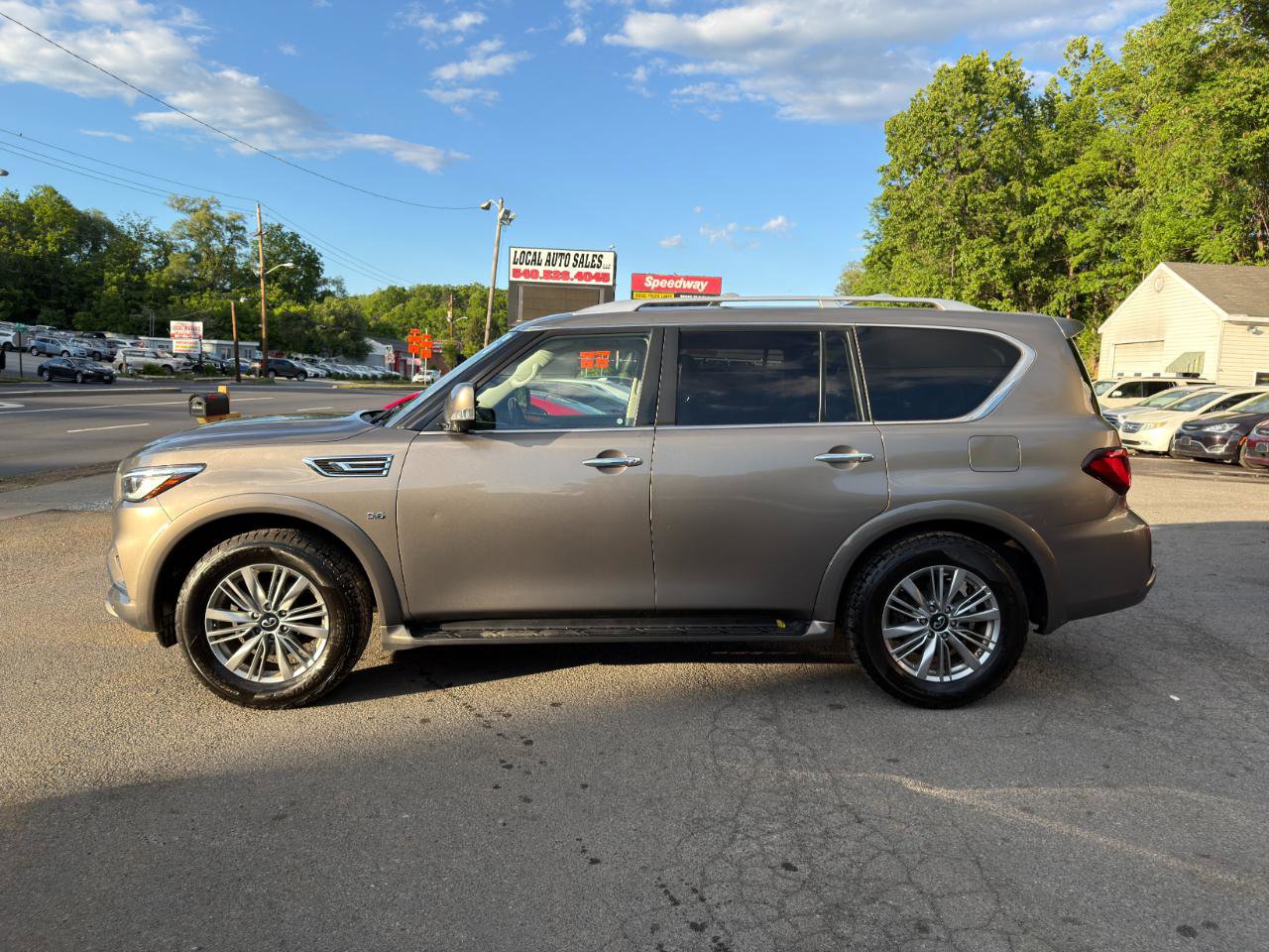Used 2018 INFINITI QX80 4WD image 8