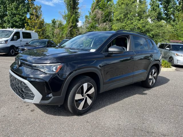 Certified 2025 Volkswagen Taos S AWD/4WD image 3