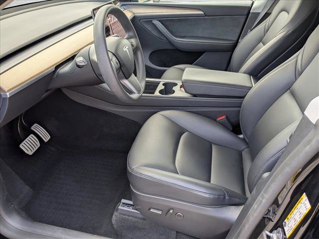 Used 2025 Tesla Model Y Performance AWD/4WD image 12