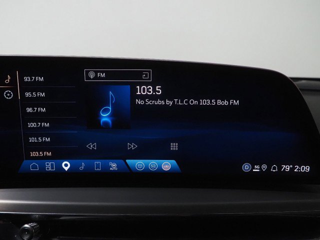 Used 2024 Cadillac Lyriq Sport w/ Nappa Leather Package image 38