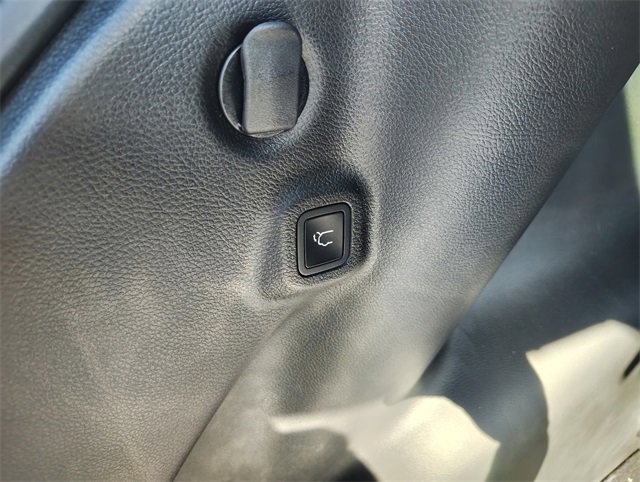 New 2026 Jeep Compass Limited image 32