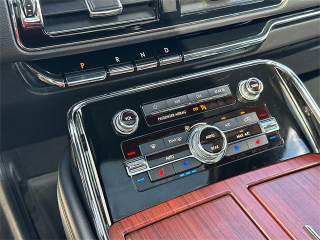 Used 2022 Lincoln Navigator L Reserve image 32