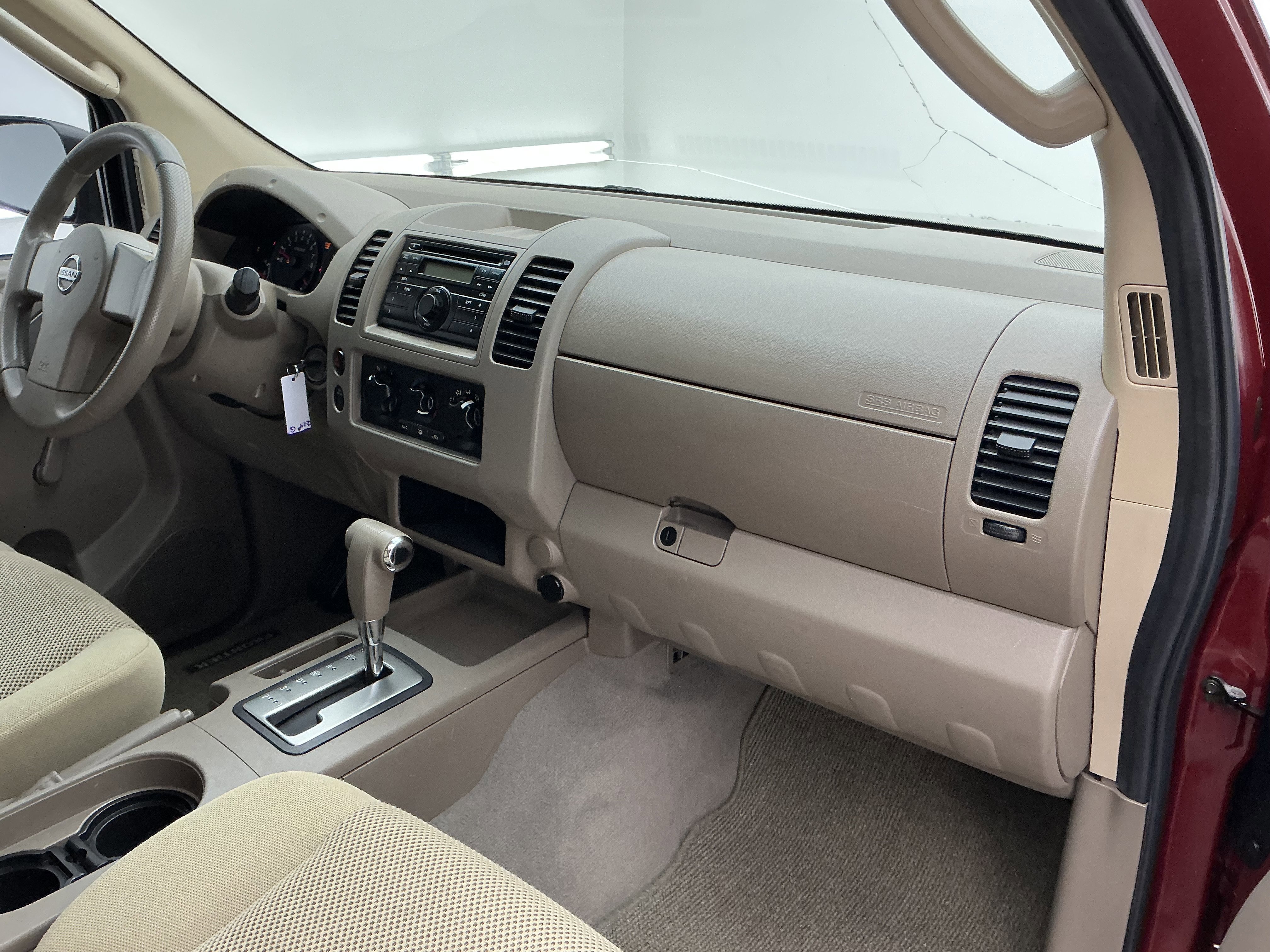 Used 2008 Nissan Frontier SE image 21