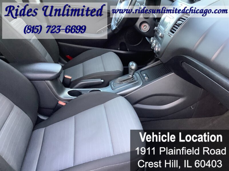 Used 2015 Kia Forte EX w/ UVO Package W/17" Alloys FWD image 25