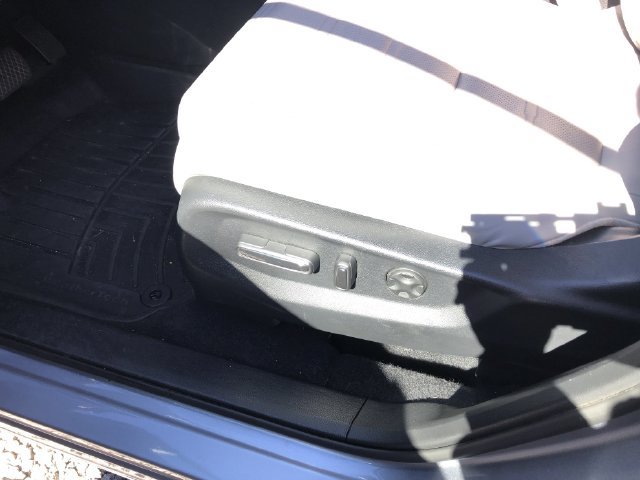 Certified 2022 Honda CR-V EX-L image 25