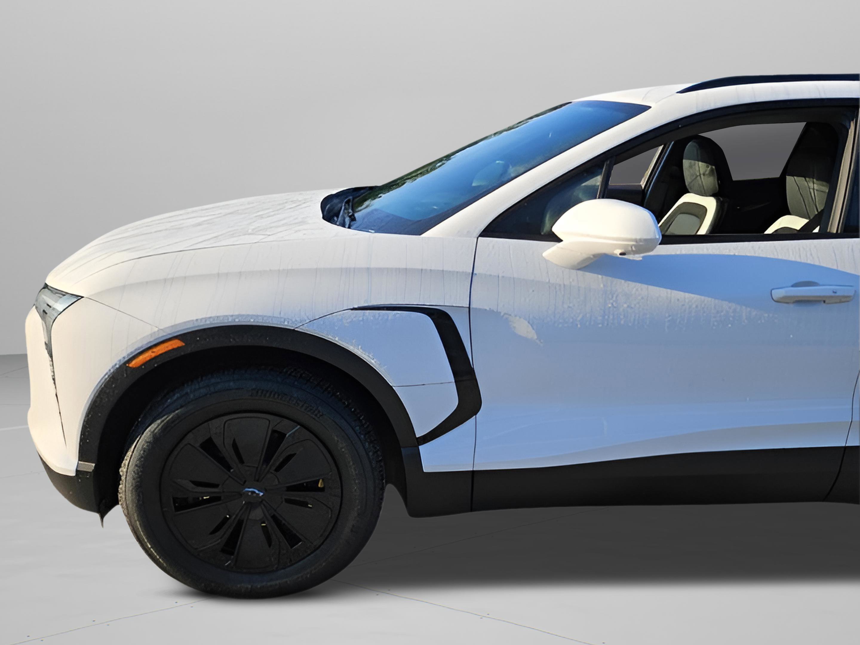 New 2025 Chevrolet Blazer EV LT image 3
