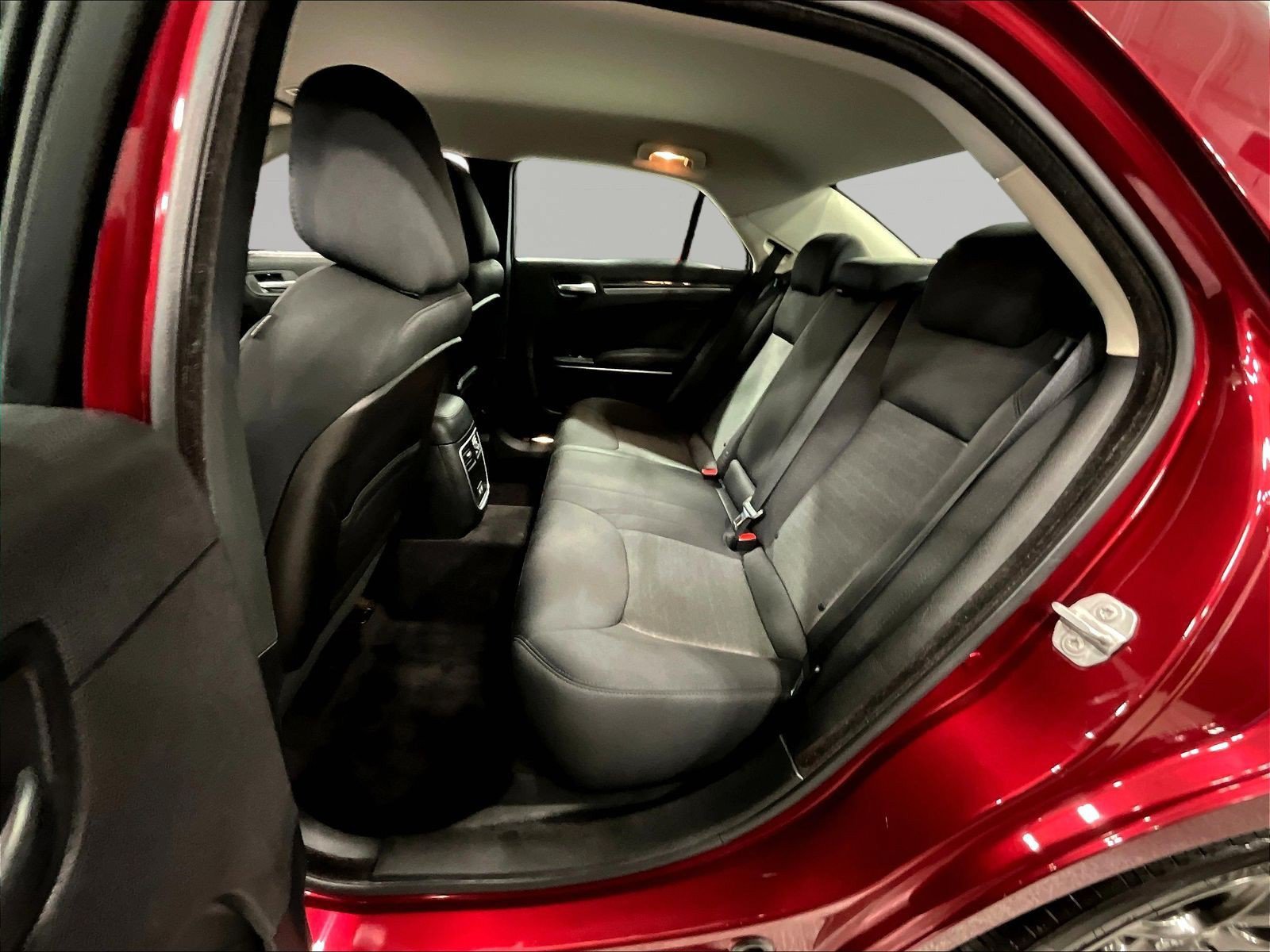 Used 2018 Chrysler 300 Touring w/ Sport Appearance Package RWD image 22