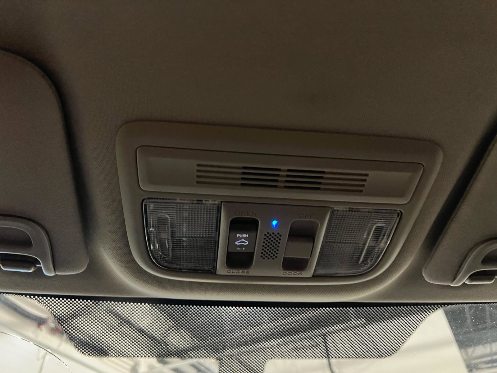 Used 2018 Honda Civic EX-T image 22