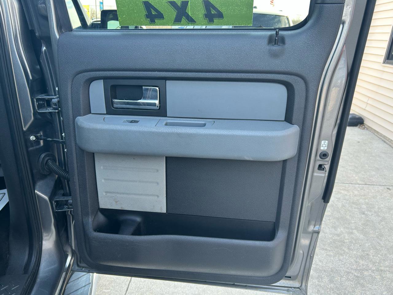 Used 2013 Ford F150 XLT w/ Luxury Equipment Group image 15