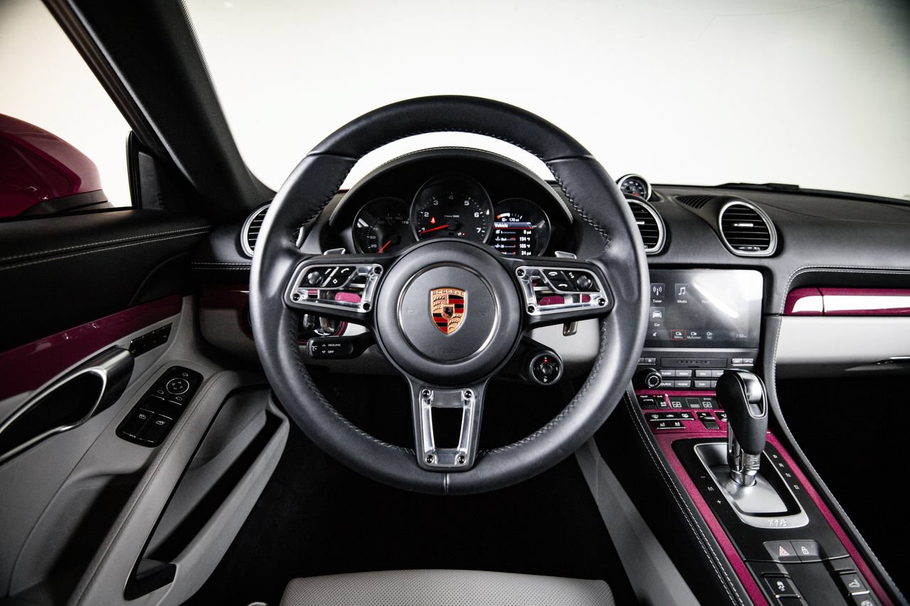 New 2025 Porsche 718 Cayman RWD image 25