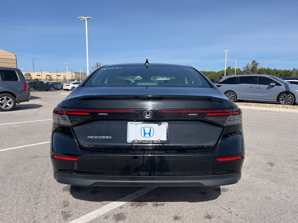 Used 2024 Honda Accord EX image 5