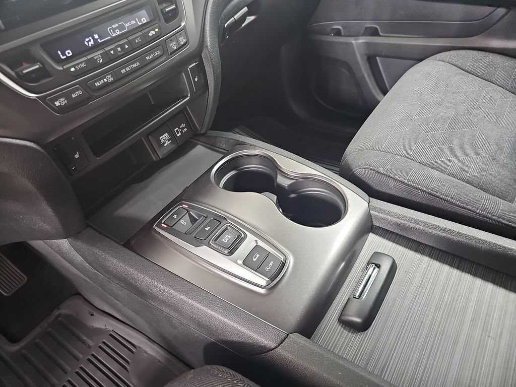Used 2022 Honda Pilot Sport image 30