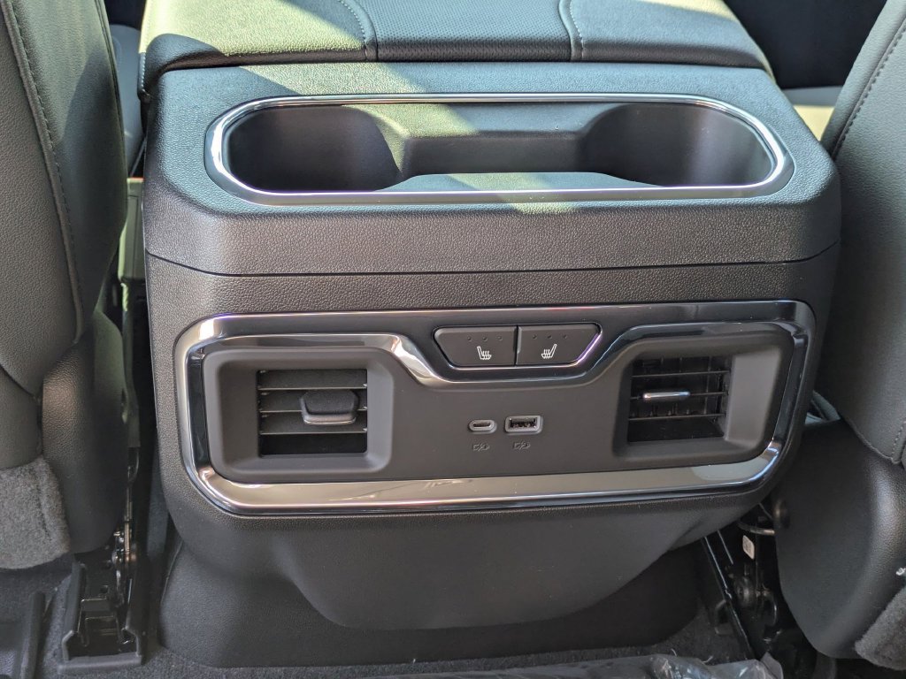 New 2026 Chevrolet Silverado 2500 LTZ w/ LTZ Plus Package AWD/4WD image 30
