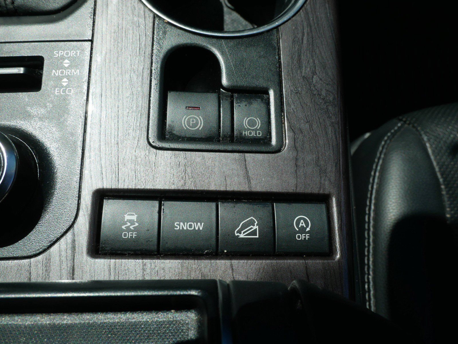 Used 2020 Toyota Highlander Limited AWD/4WD image 17