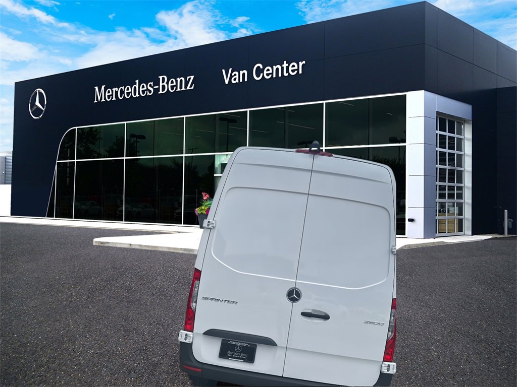 New 2025 Mercedes-Benz Sprinter 2500 image 4