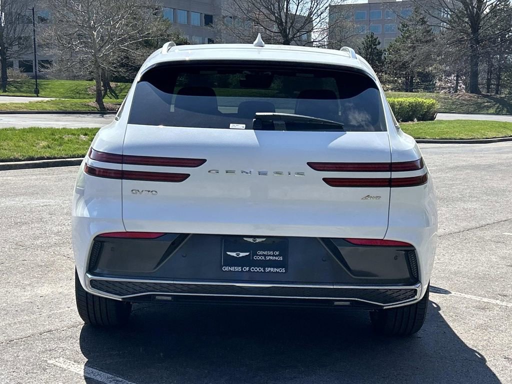 New 2026 Genesis GV70 2.5T Advanced image 6