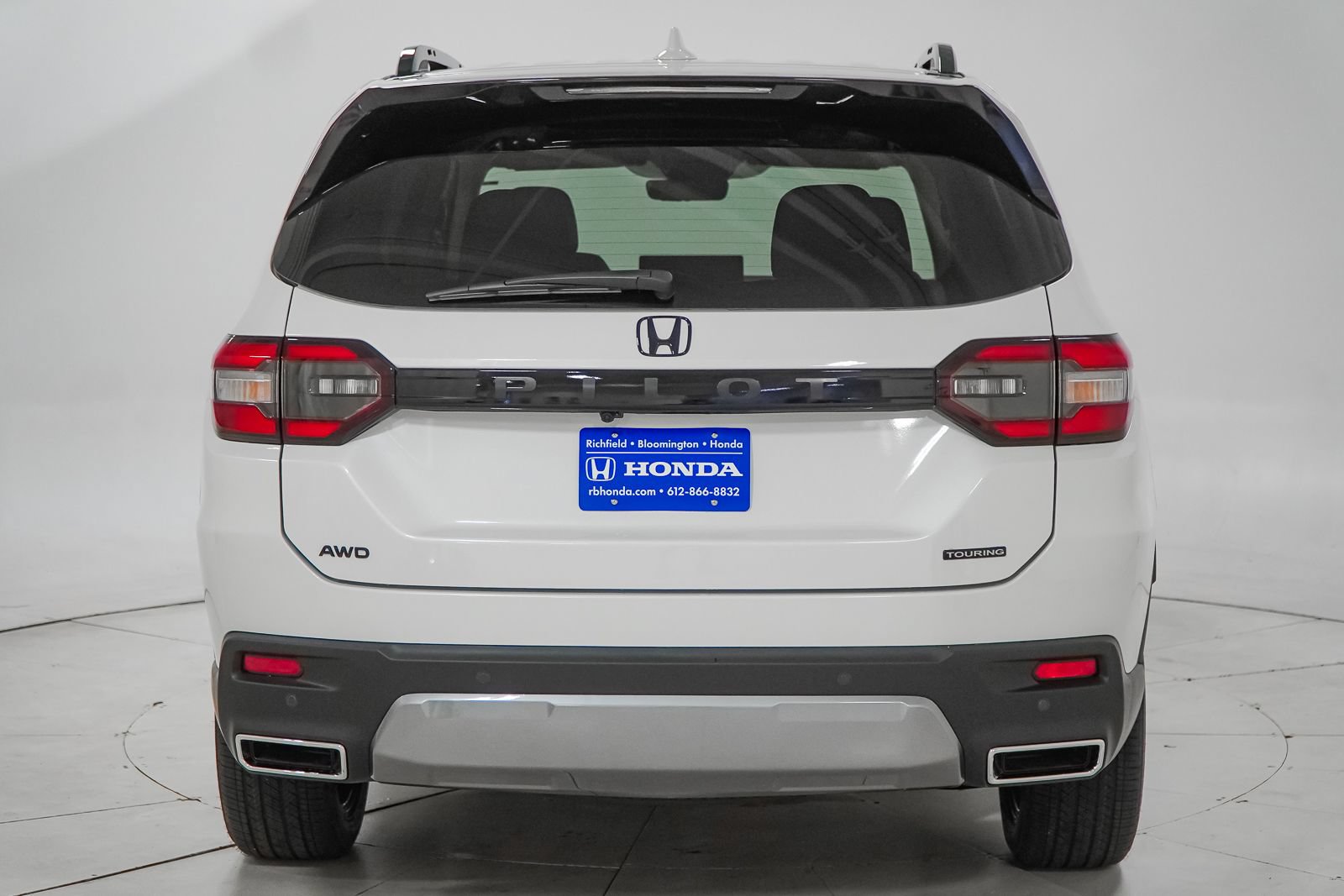New 2026 Honda Pilot Touring image 8