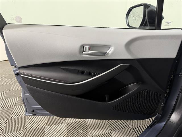 Used 2023 Toyota Corolla SE w/ Carpet Mat Package (TMS) FWD image 19