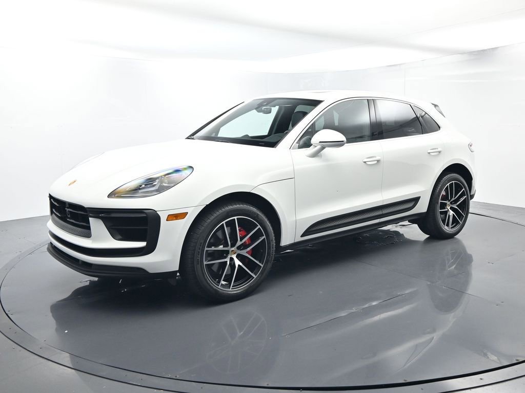 Certified 2023 Porsche Macan S AWD/4WD video 1