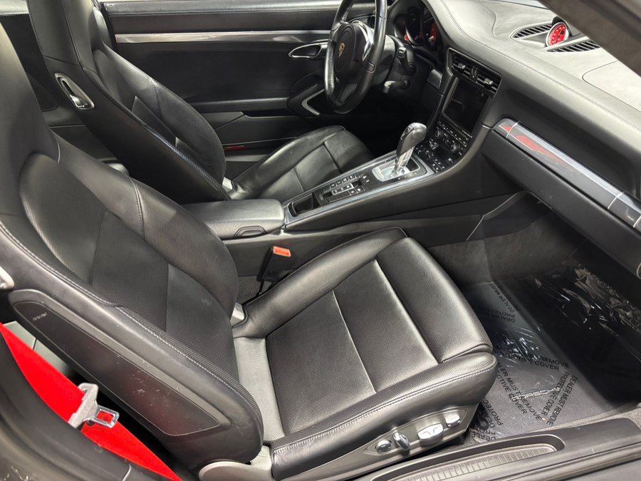 Used 2013 Porsche 911 Carrera 4S w/ Bose Audio Pkg AWD/4WD image 29