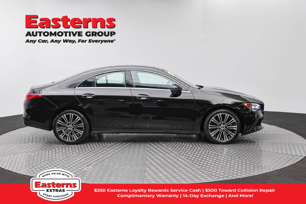 Used 2023 Mercedes-Benz CLA 250 4MATIC w/ Premium Package image 5