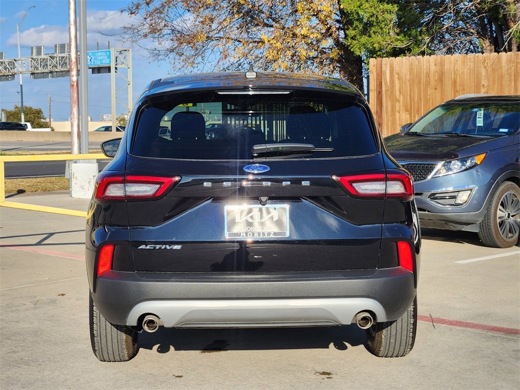 Used 2025 Ford Escape Active image 6