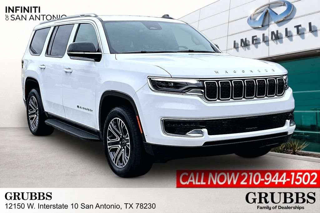 Used 2025 Jeep Wagoneer 4WD image 1