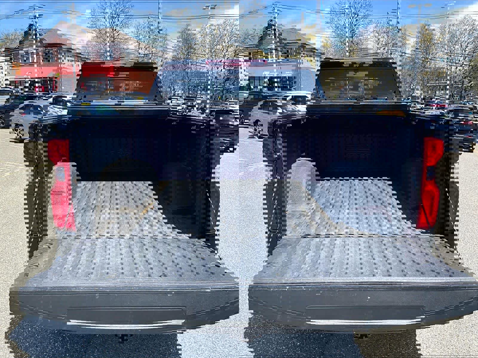 Used 2022 Chevrolet Silverado 1500 High Country w/ Technology Package image 28