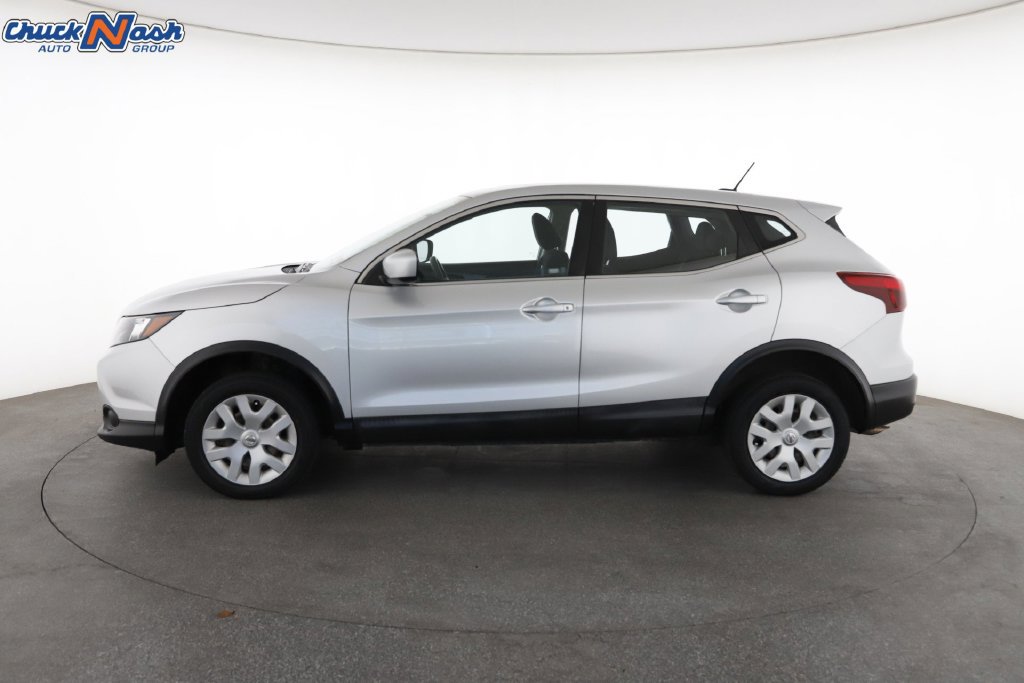 Used 2018 Nissan Rogue Sport S FWD image 7