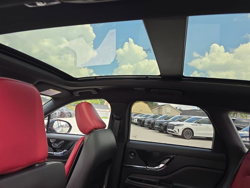 New 2025 Lincoln Corsair Grand Touring w/ Equipment Group 302A image 27