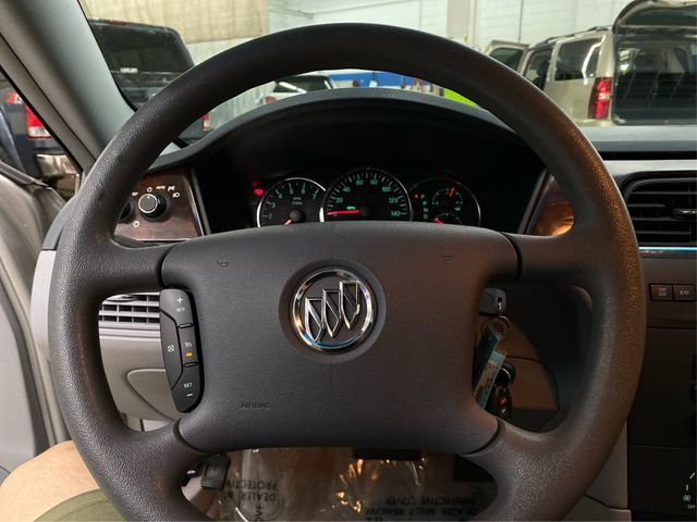 Used 2007 Buick LaCrosse CX FWD image 22