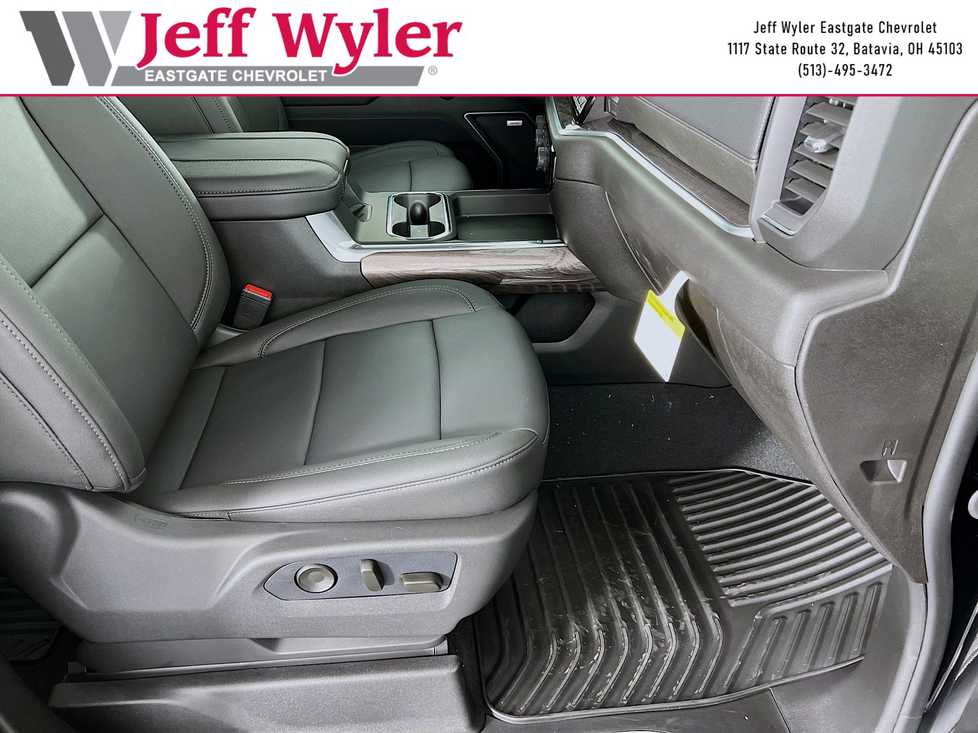New 2026 Chevrolet Silverado 3500 LTZ w/ LTZ Convenience Package image 24