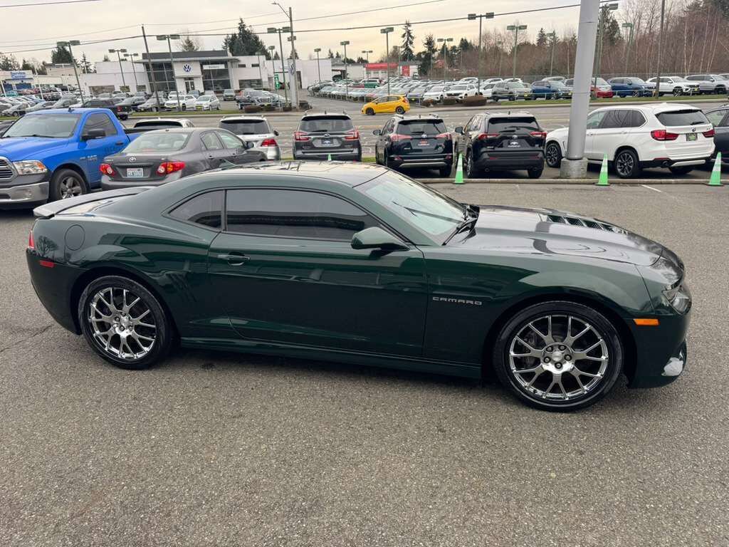 Used 2015 Chevrolet Camaro SS w/ Green Flash Special Edition image 5
