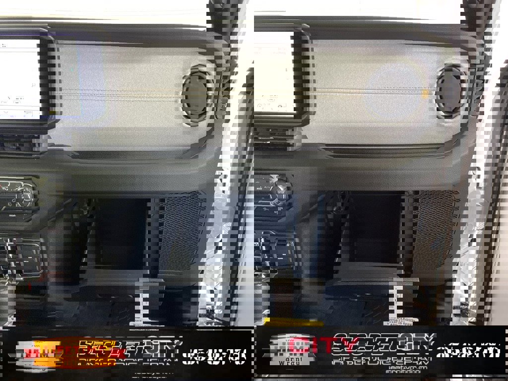 New 2026 Jeep Wrangler Unlimited Sport image 32