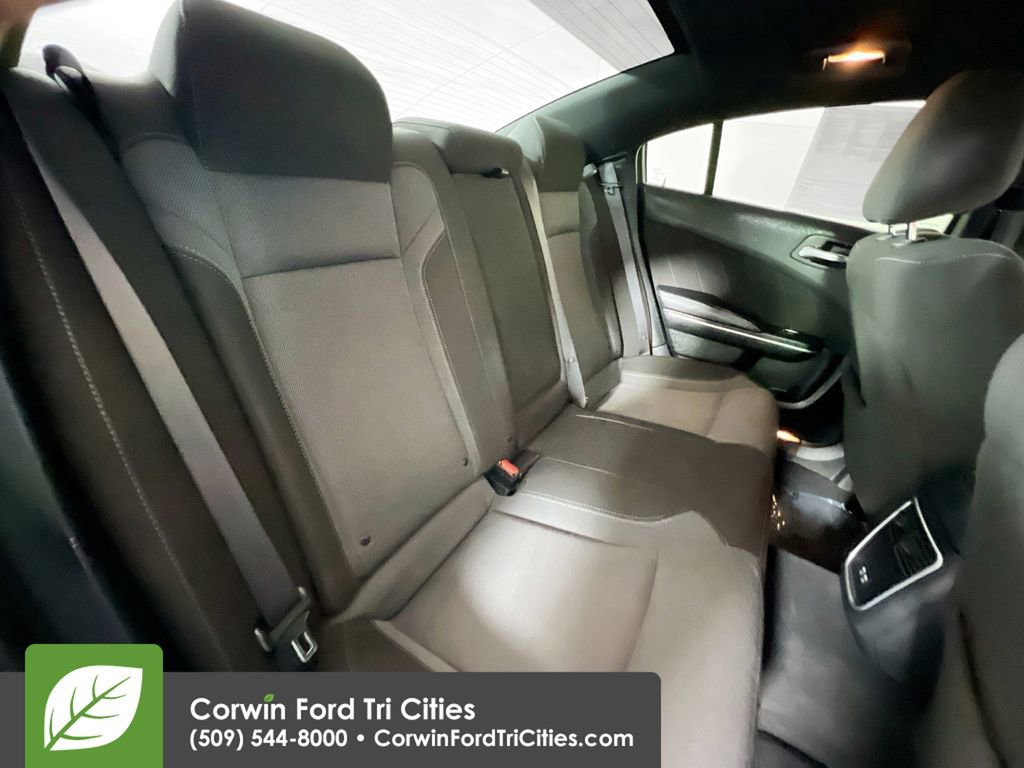 Used 2020 Dodge Charger SXT image 15