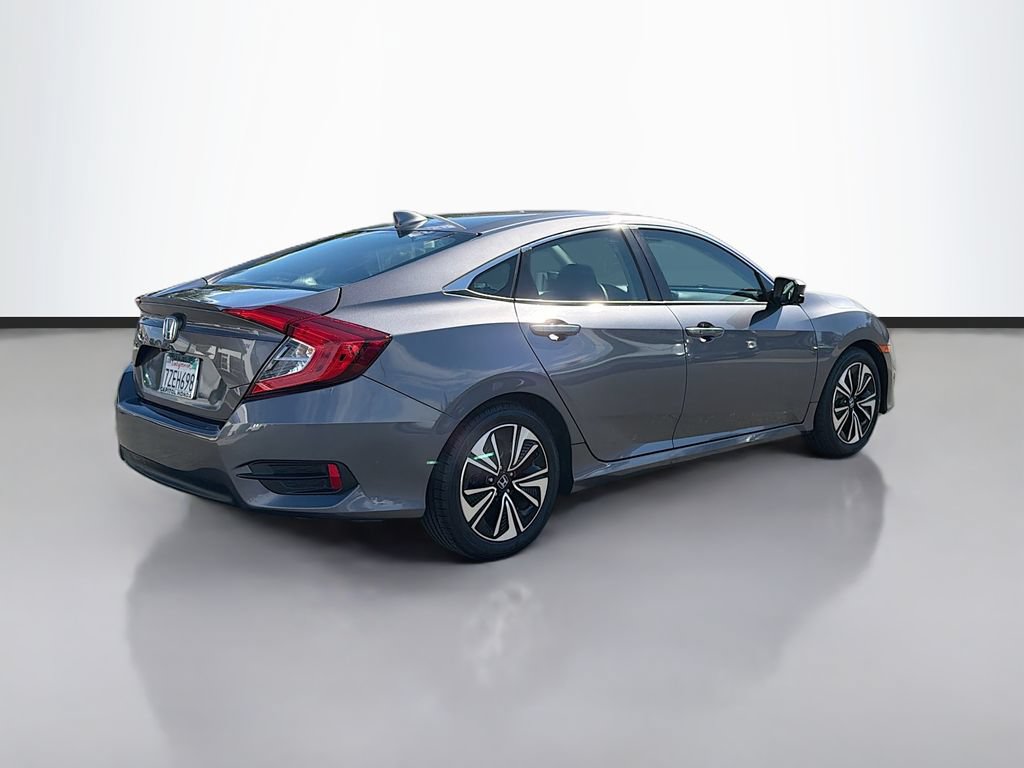 Used 2017 Honda Civic EX-T image 5