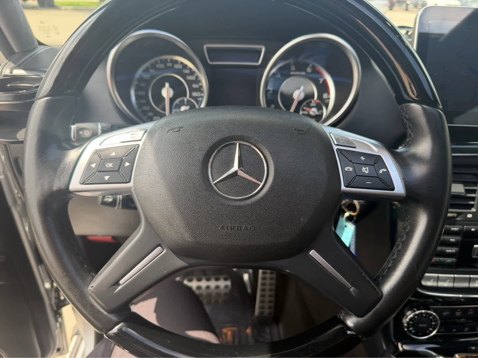 Used 2014 Mercedes-Benz G 63 AMG 4MATIC image 28