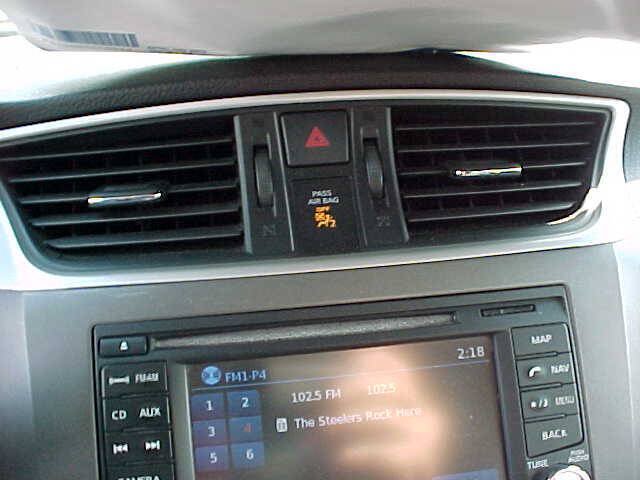 Used 2013 Nissan Sentra SR w/ Driver Pkg FWD image 52