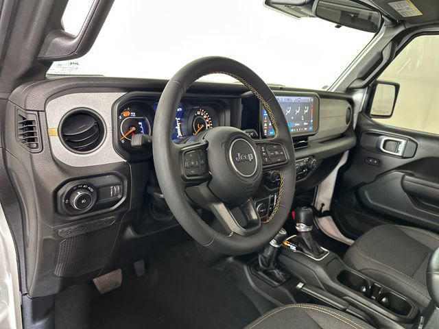 Used 2024 Jeep Wrangler Willys image 13