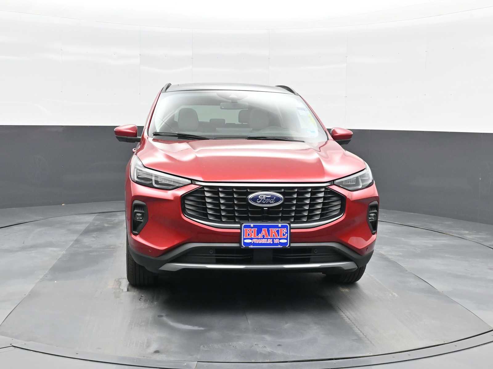 New 2026 Ford Escape SE w/ PHEV Premium Package image 3