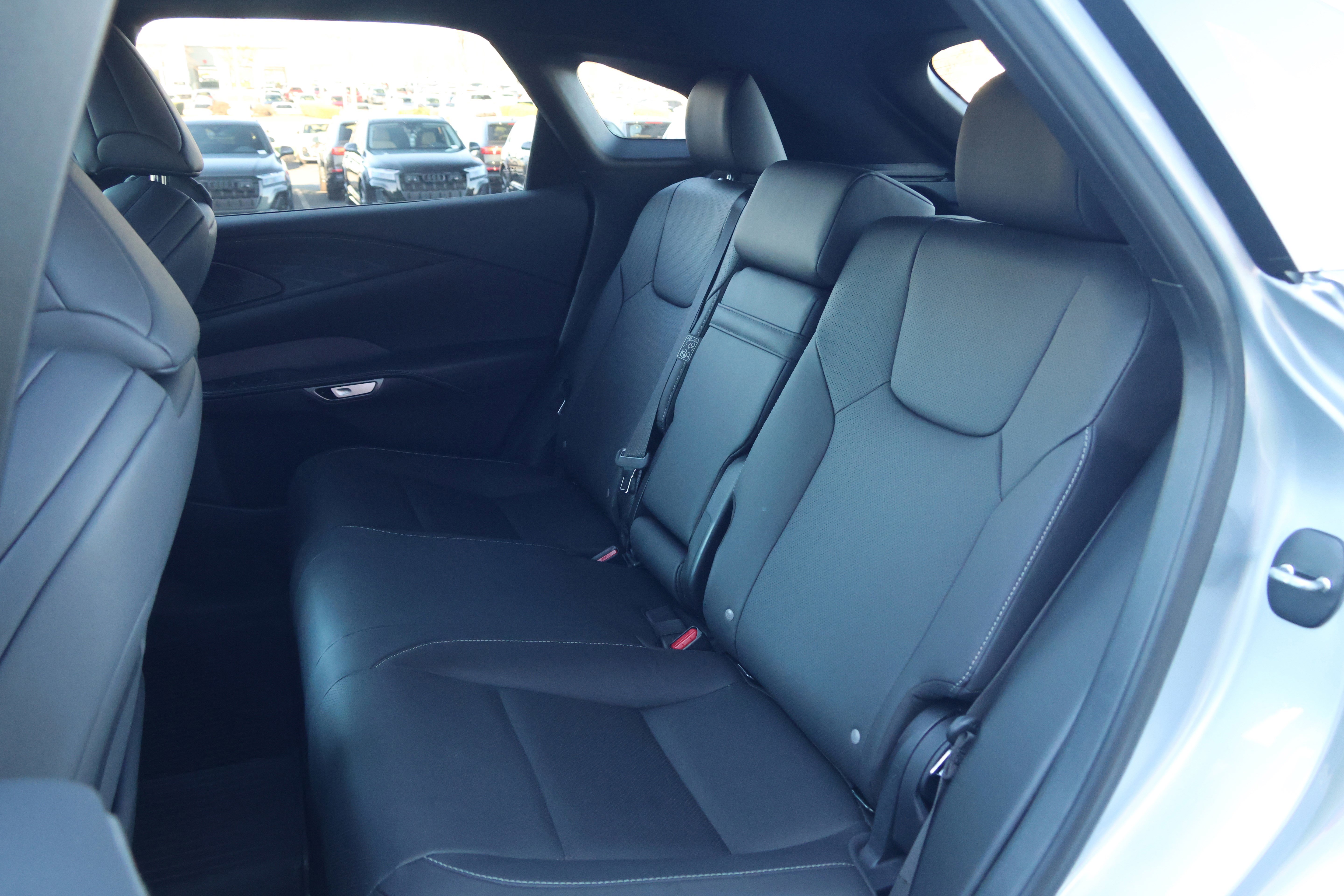 Used 2023 Lexus RX 350 F Sport w/ Cold Area Package image 36