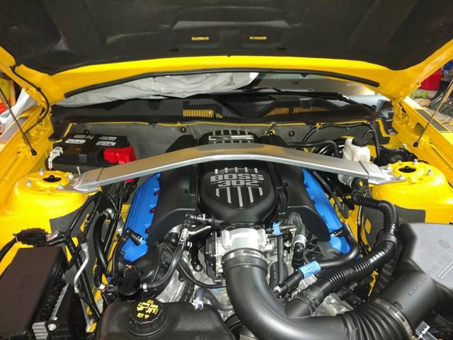 Used 2013 Ford Mustang Boss 302 w/ Boss 302 Accessory Pkg RWD image 7